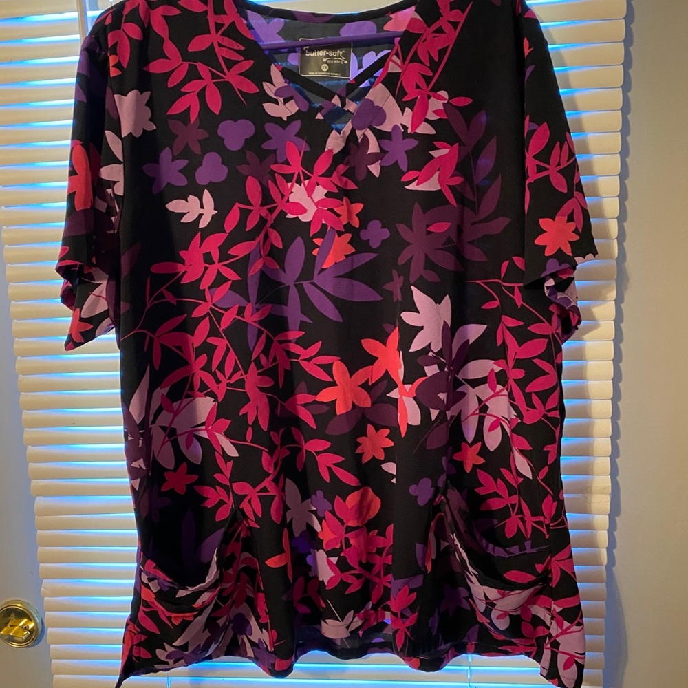 Scrub Top